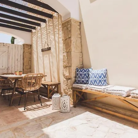 Rent Private 167 Βίλα *