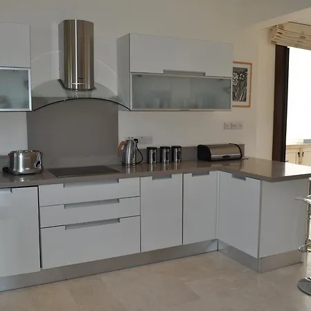 Rent Private 167